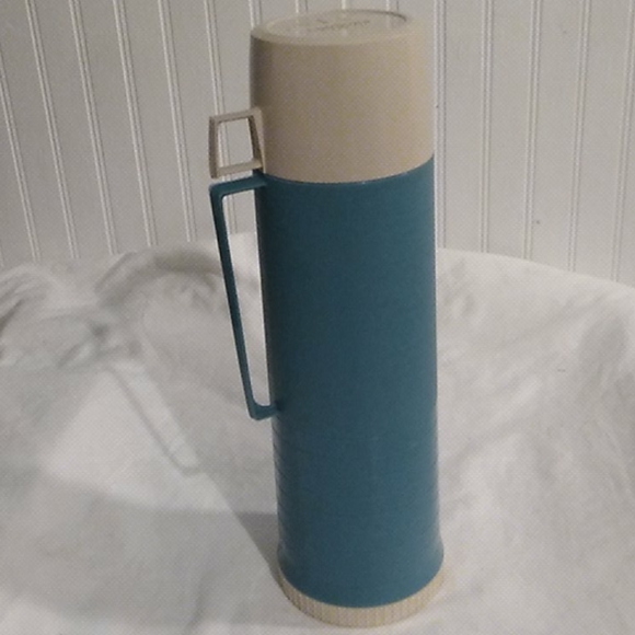 SALE Bundle Of New Beverage Warmer & GUC Thermos - Picture 9 of 13